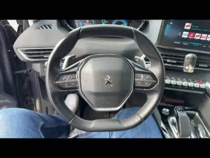 Photo 7 Peugeot 3008  Hybrid 225 e-EAT8