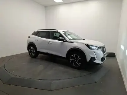 Photo 6 Peugeot 2008  BlueHDi 130 S&S EAT8