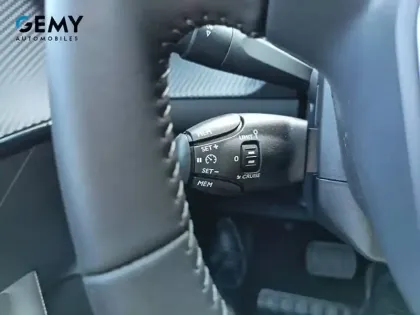 Photo 14 Peugeot 208  Hybrid 110 ch e-DCS6