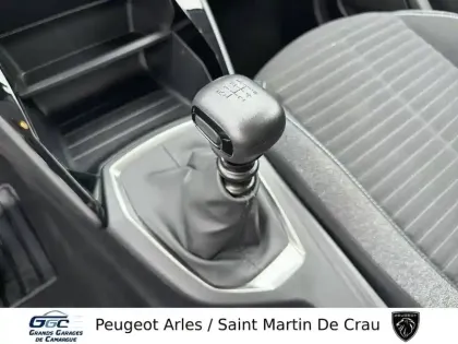Photo 13 Peugeot 208  PureTech 100 S&S BVM6