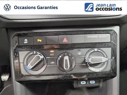 Photo 18 Volkswagen T-cross  1.0 TSI 95 Start/Stop BVM5