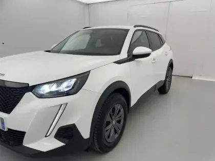 Photo 23 Peugeot 2008  PureTech 100 S&S BVM6