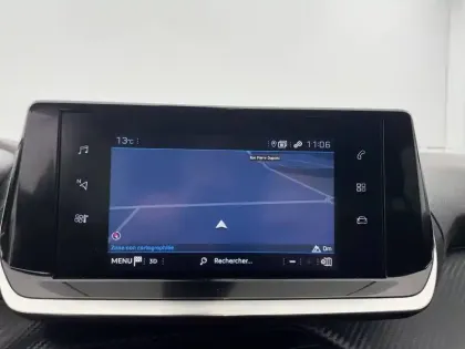 Photo 19 Peugeot 2008  PureTech 100 S&S BVM6