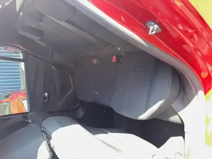 Photo 8 Peugeot 208  PureTech 100 S&S BVM6