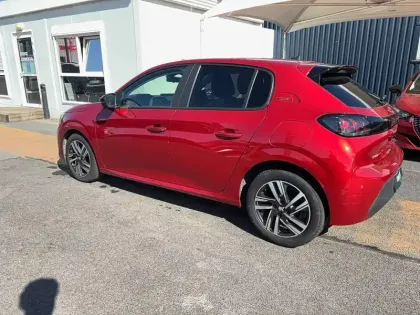 Photo 13 Peugeot 208  PureTech 100 S&S BVM6