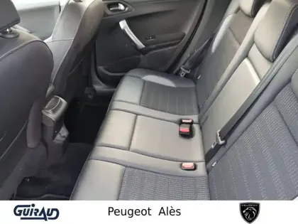 Photo 10 Peugeot 2008  PureTech 110ch S&S EAT6