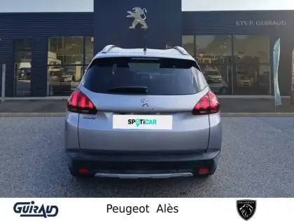 Photo 5 Peugeot 2008  PureTech 110ch S&S EAT6