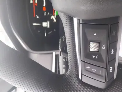 Photo 8 Mitsubishi Outlander  2.4 MIVEC PHEV 306 4WD
