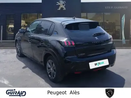 Photo 7 Peugeot 208  Electrique 50 kWh 136ch