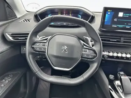 Photo 28 Peugeot 3008  Hybrid 225 e-EAT8