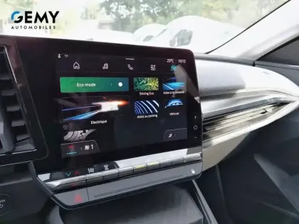 Photo 23 Renault Megane  E-Tech EV60 220 ch super charge