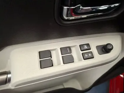 Photo 15 Suzuki Ignis  1.2 Dualjet Hybrid SHVS