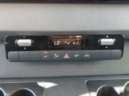 Photo 8 Mercedes Sprinter 317 CDI Fourgon 43 L3H2 14M3 1