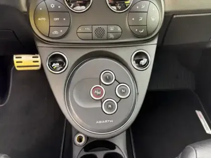 Photo 18 Abarth 500 595 1.4 180 Competizione