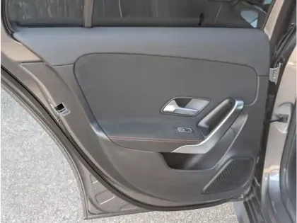Photo 16 Mercedes Classe A 200 