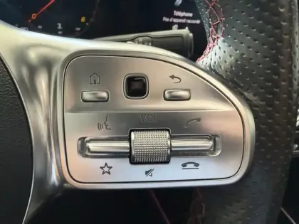 Photo 16 Mercedes GLA 200 d AMG Line