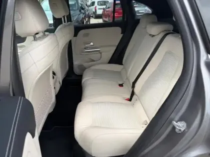 Photo 5 Mercedes GLA 200 Business Line