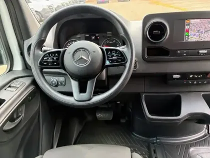 Photo 23 Mercedes Sprinter 317 CDI Fourgon standard 37 L2