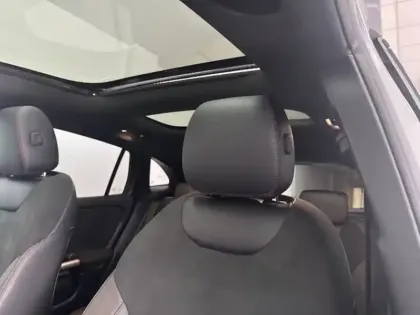 Photo 19 Mercedes GLA 250 e Hybrid EQ AMG Line