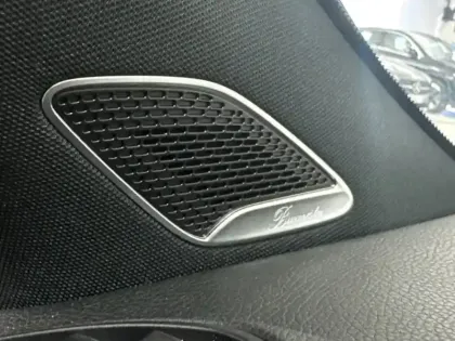 Photo 18 Mercedes GLA 250 e Hybrid EQ AMG Line