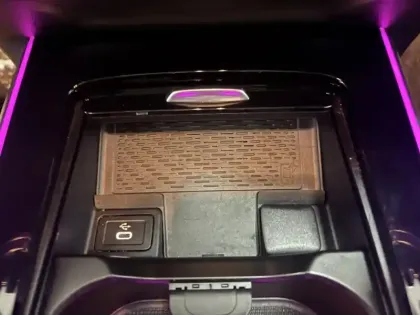 Photo 34 Mercedes GLA 250 e Hybrid EQ AMG Line