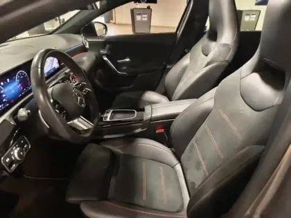 Photo 18 Mercedes Classe A 200 AMG Line