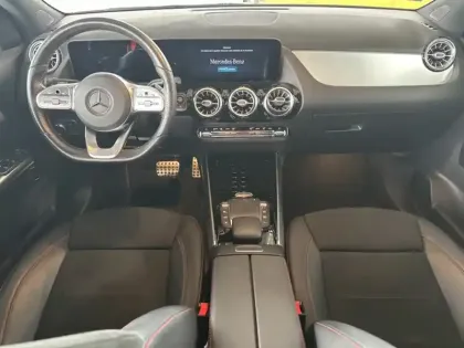 Photo 10 Mercedes GLA 200 d AMG Line