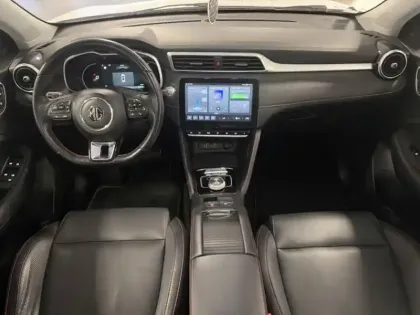 Photo 10 Mg ZS Luxury