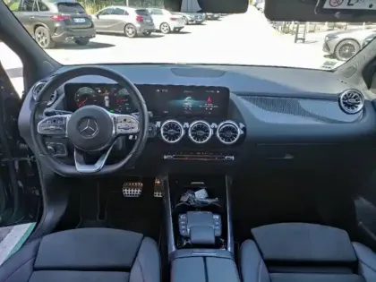 Photo 8 Mercedes Classe B 250 e AMG Line