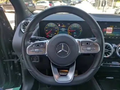 Photo 9 Mercedes Classe B 250 e AMG Line