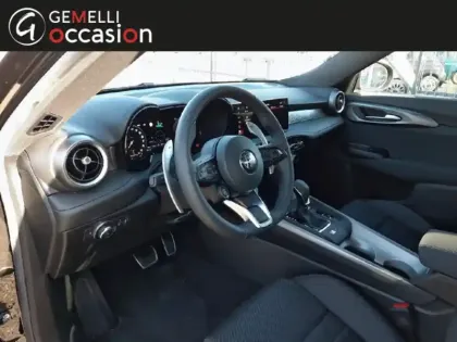Photo 7 Alfa Romeo Tonale  1.3 PHEV 190ch Sprint AT6 e-Q4