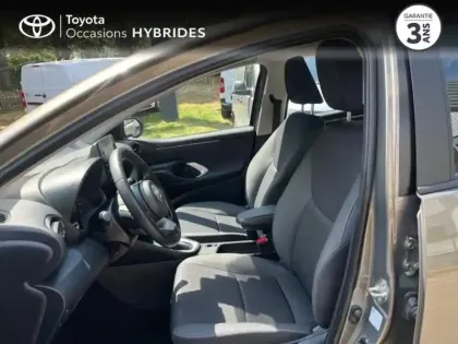 Photo 14 Toyota Yaris  116h Dynamic 5p MY22