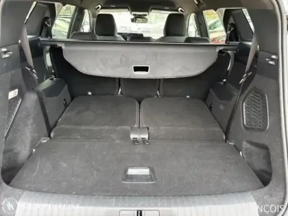 Photo 11 Peugeot 5008  Hybrid 145ch Allure e-DCS6