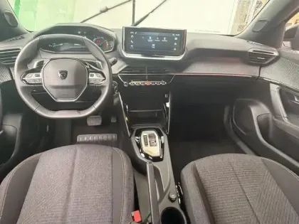 Photo 9 Peugeot 2008  1.2 Hybrid 145ch Style e-DCS6