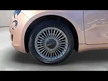 Photo 9 Fiat 500  e 118ch Pack Confort & Style MY23