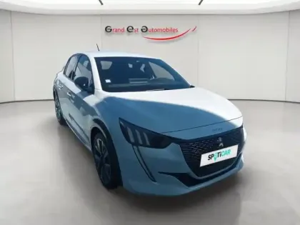Photo 8 Peugeot 208  1.2 PureTech 130ch S&S GT Line EAT8 7cv