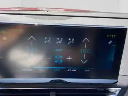 Photo 13 Peugeot 3008  HYBRID 225ch GT e-EAT8
