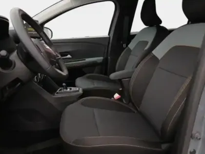 Photo 13 Dacia Jogger  1.8 hybrid 155ch Extreme 7 places -25