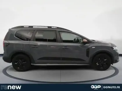 Photo 5 Dacia Jogger  1.8 hybrid 155ch Extreme 7 places -25