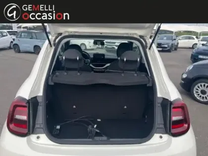 Photo 7 Fiat 500  e 95ch Pack Tech MY23