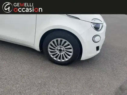 Photo 5 Fiat 500  e 95ch Pack Tech MY23