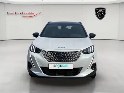 Photo 8 Peugeot 2008  e- 136ch GT
