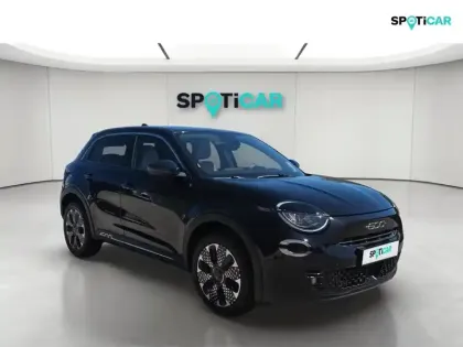 Photo 8 Fiat 600  1.2 Hybrid Turbo 110ch La Prima eDCT6