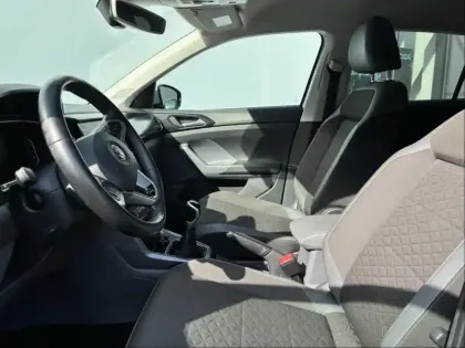 Photo 26 Volkswagen T-cross  1.0 TSI 115ch Carat