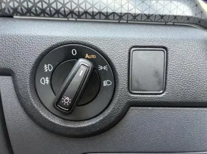 Photo 9 Volkswagen T-cross  1.0 TSI 115ch Carat