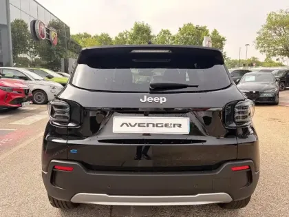 Photo 5 Jeep Avenger  Electrique 156ch 115kW Summit