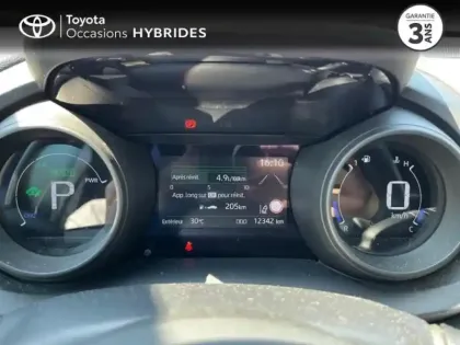 Photo 13 Toyota Yaris  Cross 116h Design AWD-i MY22