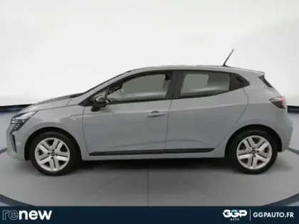 Photo 16 Renault Clio  1.5 dCi 100ch Evolution - 25