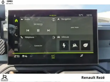 Photo 13 Dacia Duster  1.6 hybrid 140ch Extreme
