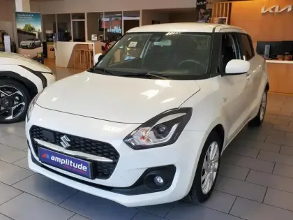 Photo 16 Suzuki Swift  1.2 Hybrid 83ch Privilège